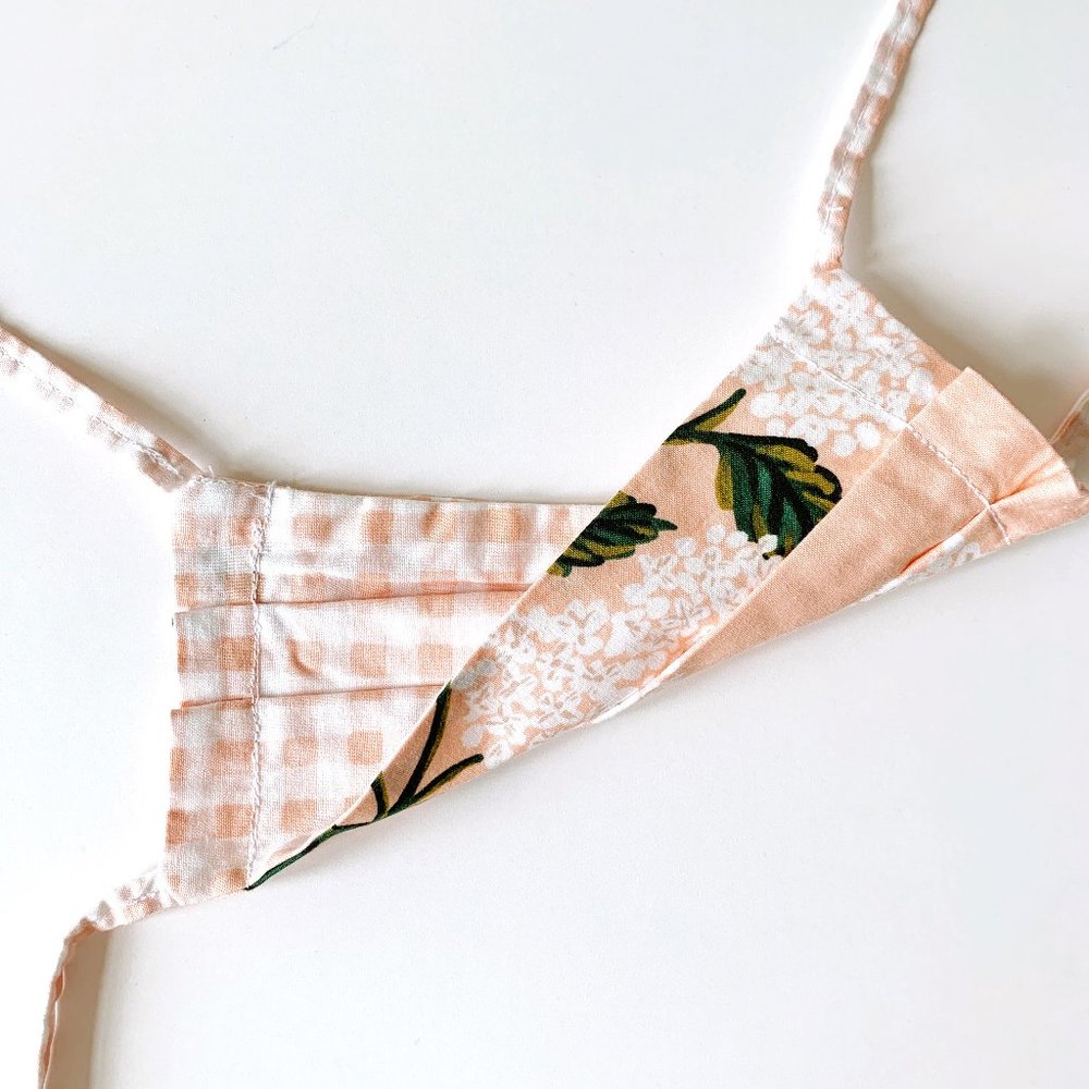 2/$20! Reversible Pink Floral Cotton Face Mask - Picture 3 of 6